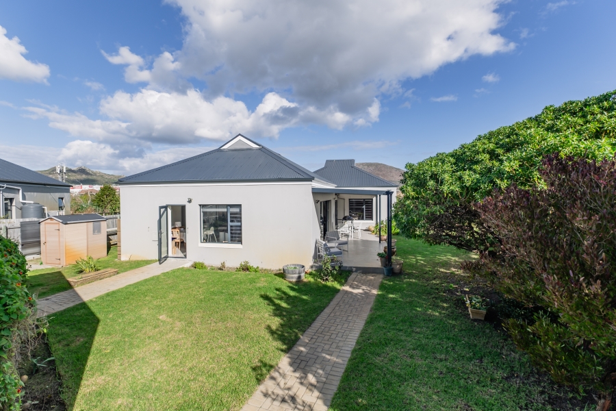 3 Bedroom Property for Sale in Harmony Farm Western Cape
